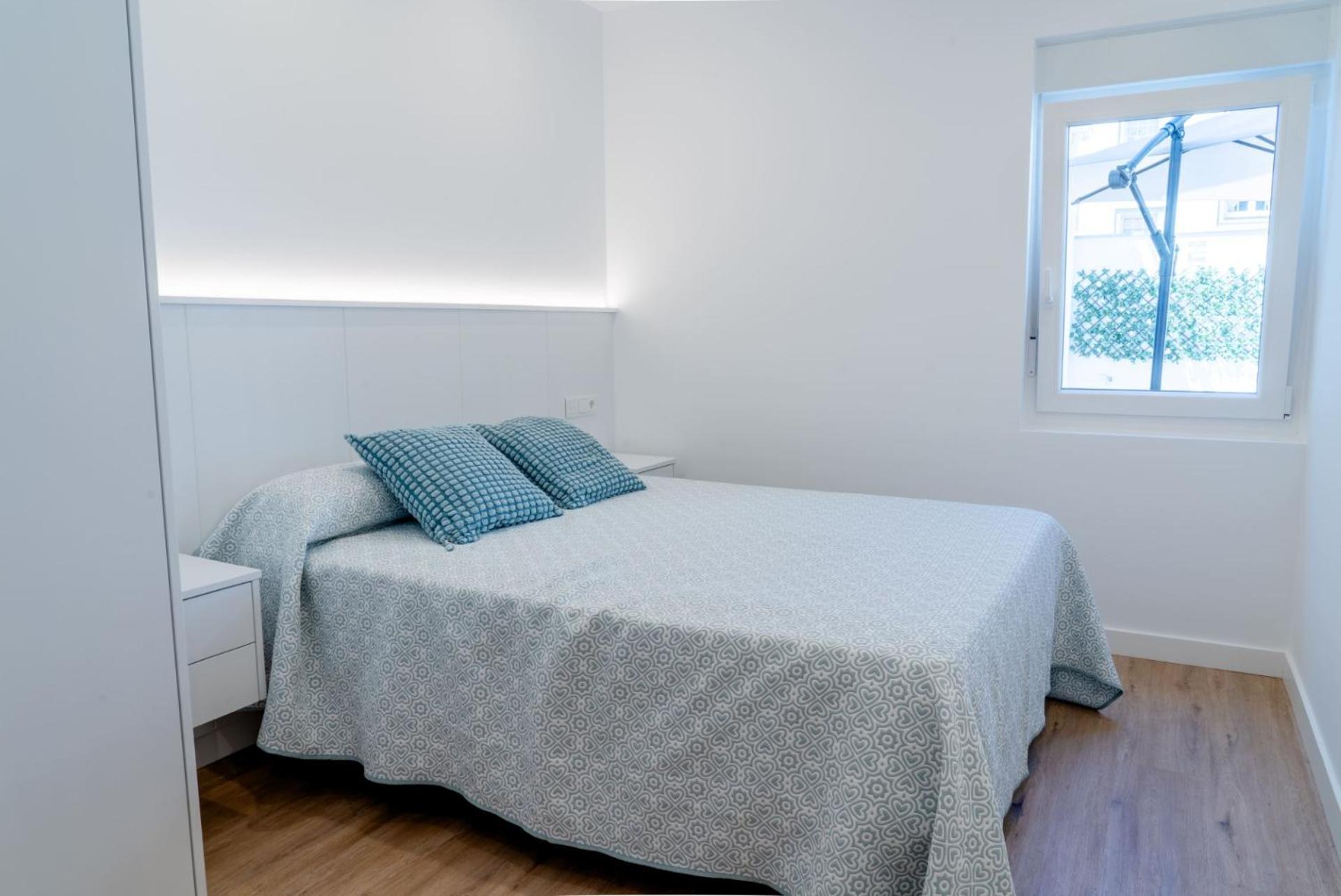Ezaro Apartment