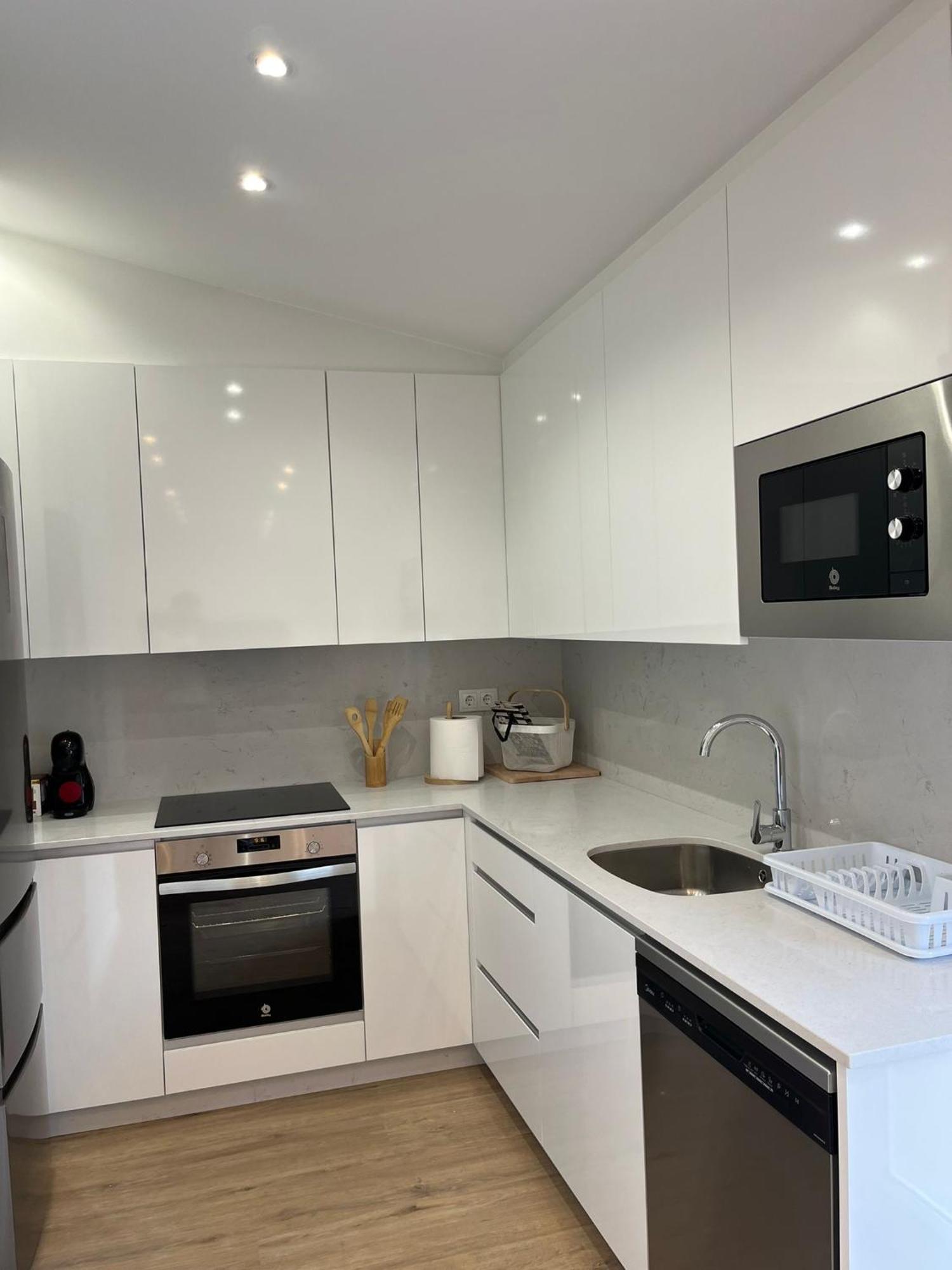 Ezaro Apartment *