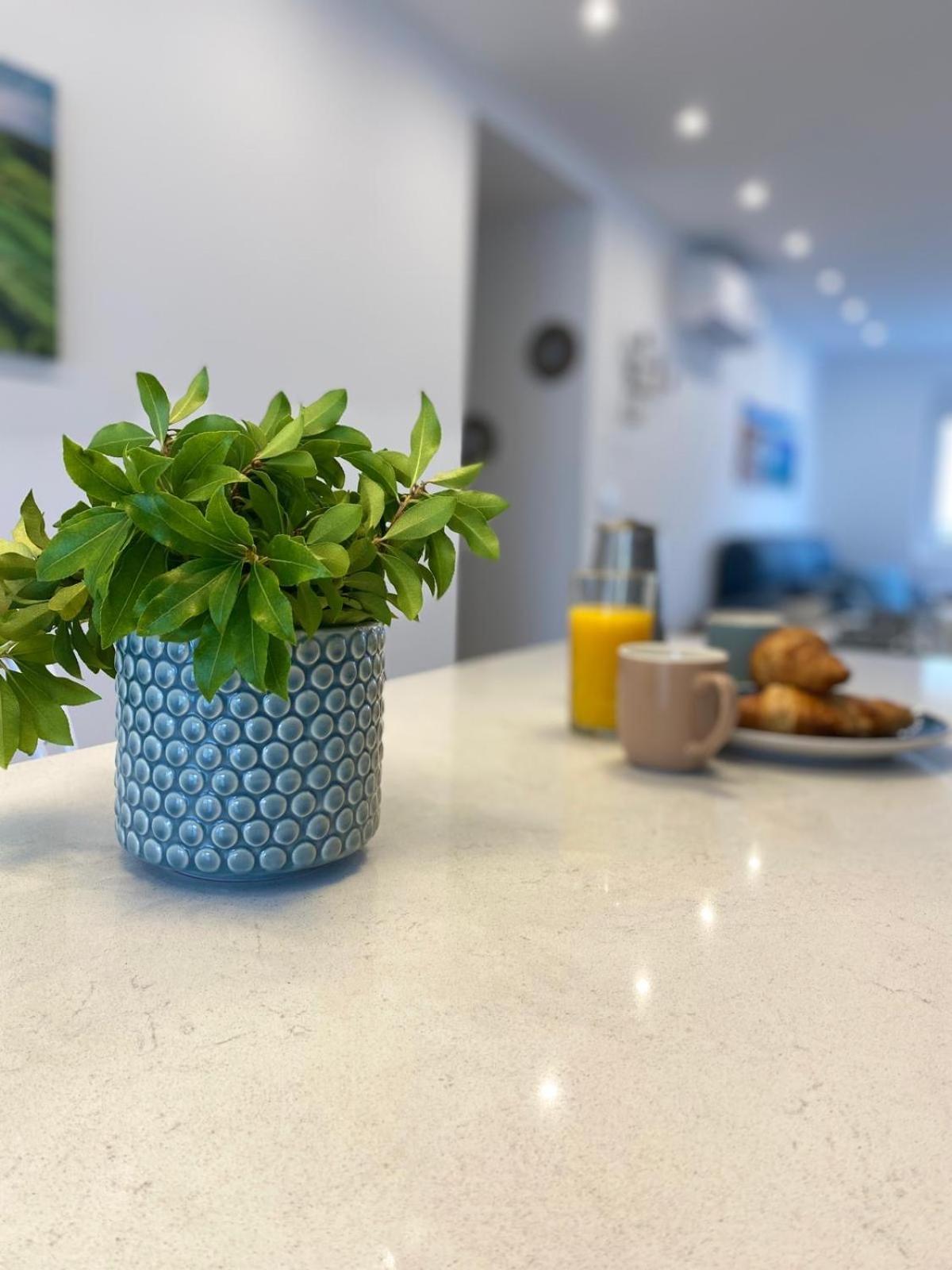 Ezaro Apartment