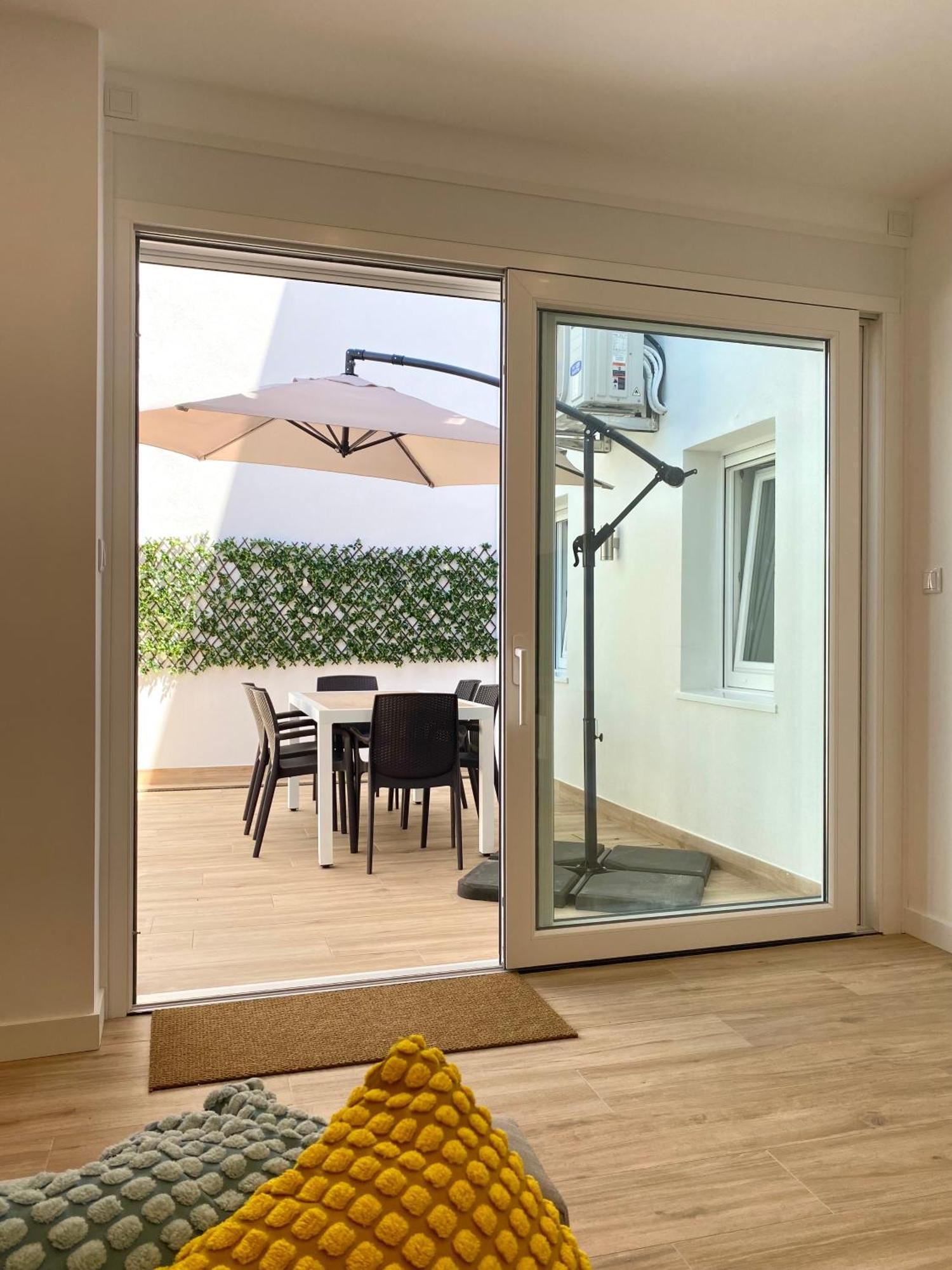 Apartment Ezaro *